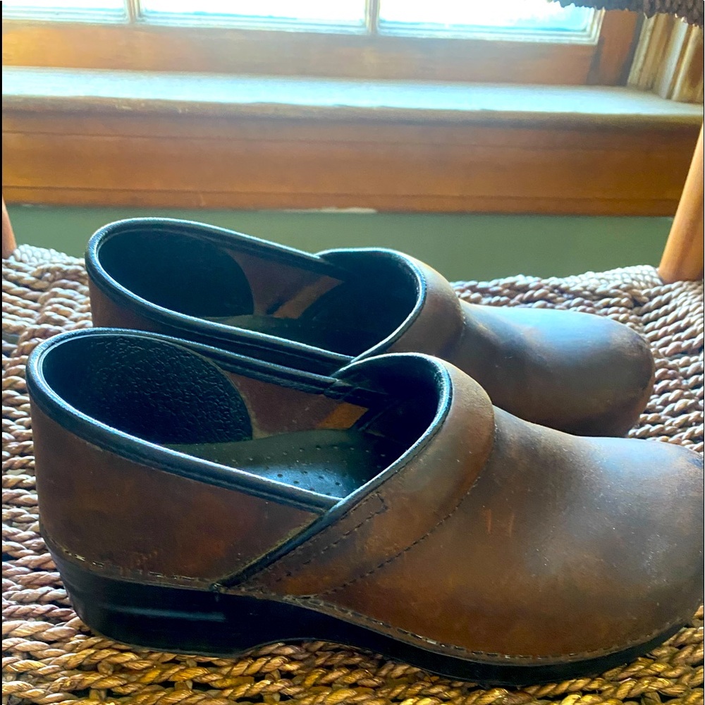 Dansko Clogs Professional Antique Brown/Blk size 9 woman’s